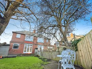 Photo 7- click for photo gallery